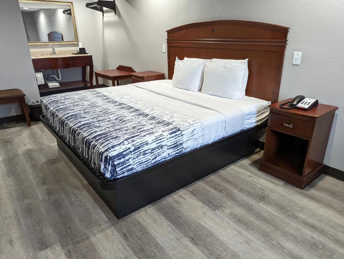 Okc Hotel Оклахома-Сити Экстерьер фото